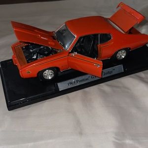 1969 Pontiac gto(collectible)